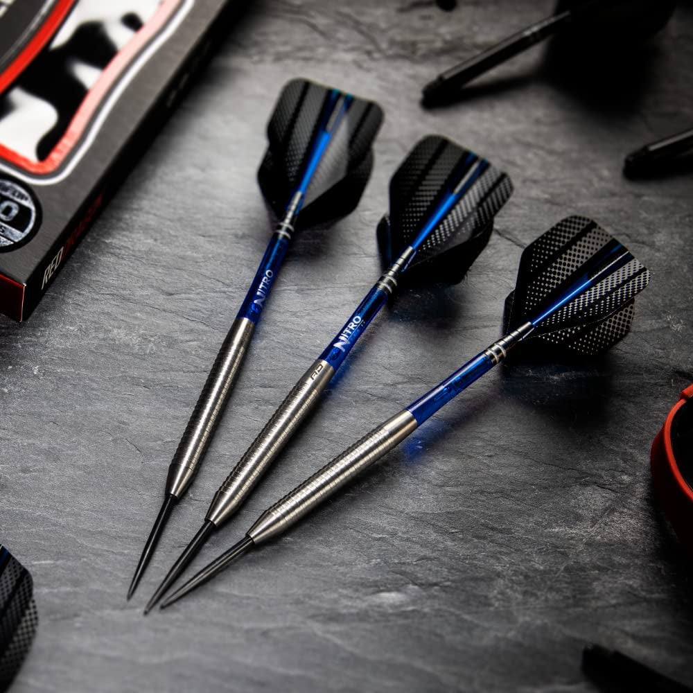 Razor Edge Original 26G Tungsten Darts with Flights and Stems